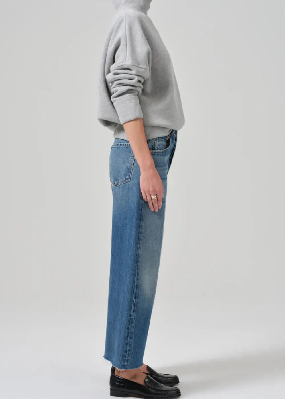 Large*Citizens of Humanity - Ayla Raw Hem Crop DOHEN