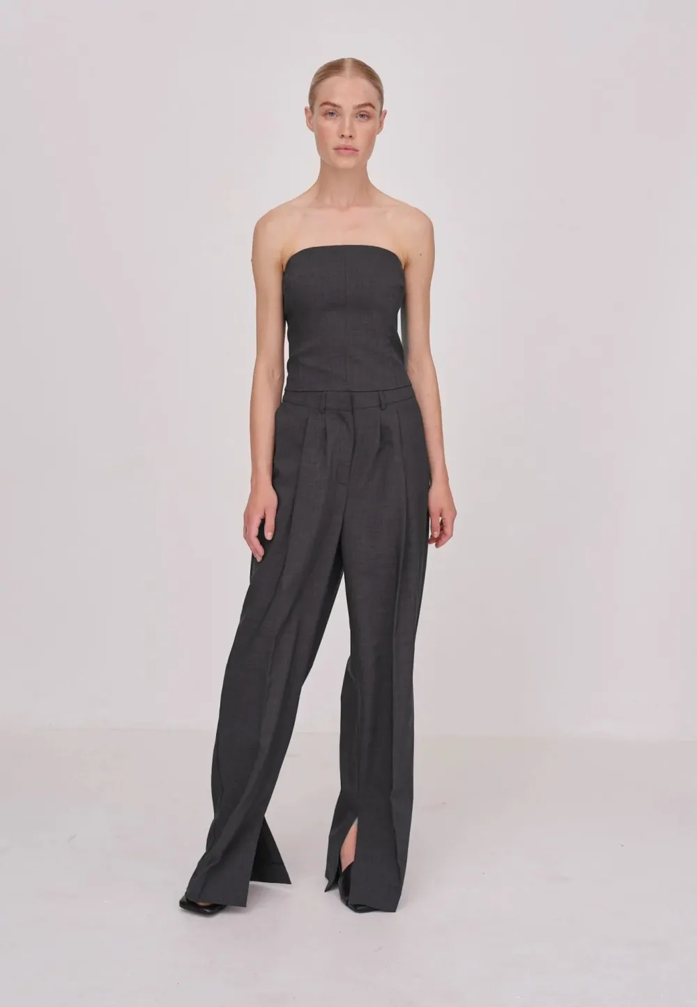Without Sleeves*HERSKIND - Cosima Top EBONY