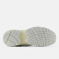 Baskets*New Balance - ML725V1 WHITE BLACK