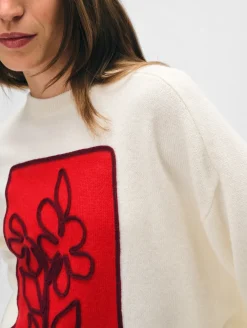 Wool & Cashmere*White and Warren White + Warren - Cashmere Floral Applique Crewneck SOFT WHITE/BRIGHT SCARLET